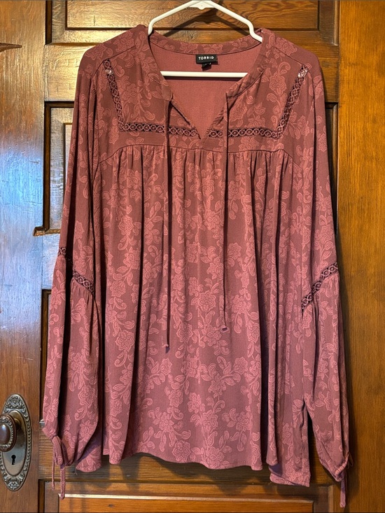 torrid Tops - torrid dusty mauve paisley tie-neck boho tunic